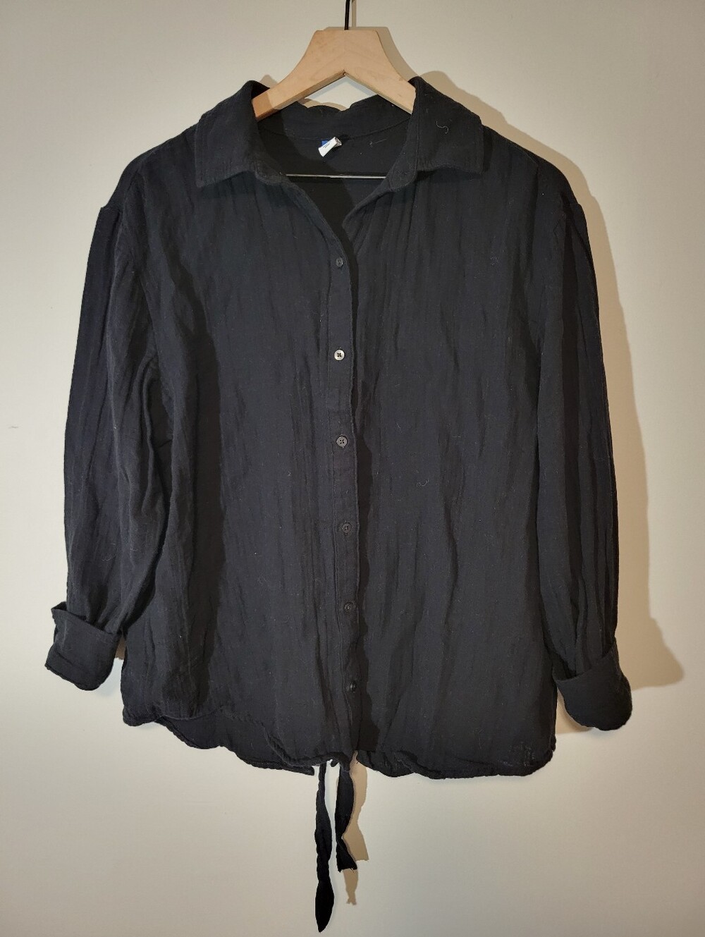Old Navy Button Up With Slit Back And Tie